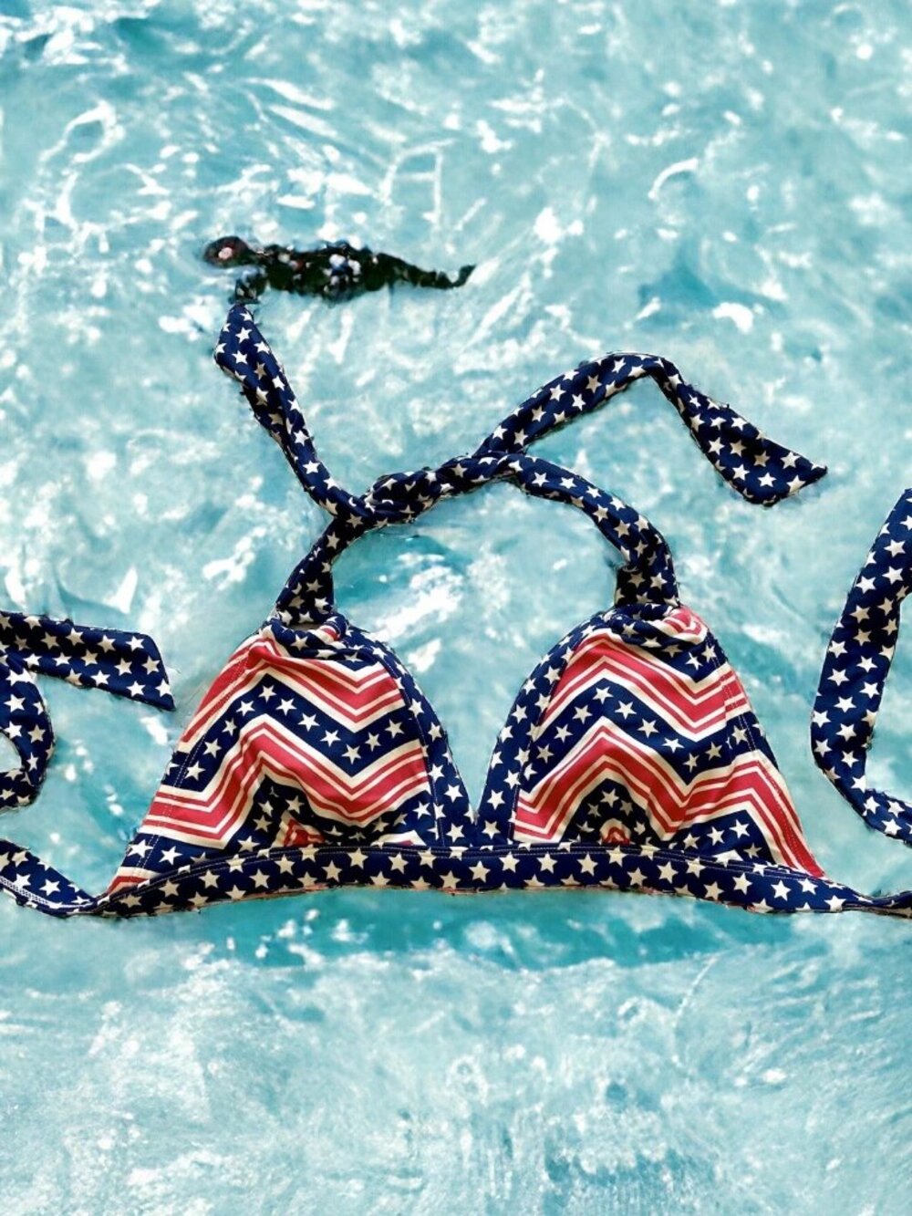 Catalina Red/White & Blue Halter Bikini Top M (8-10) USA Flag Padded July 4